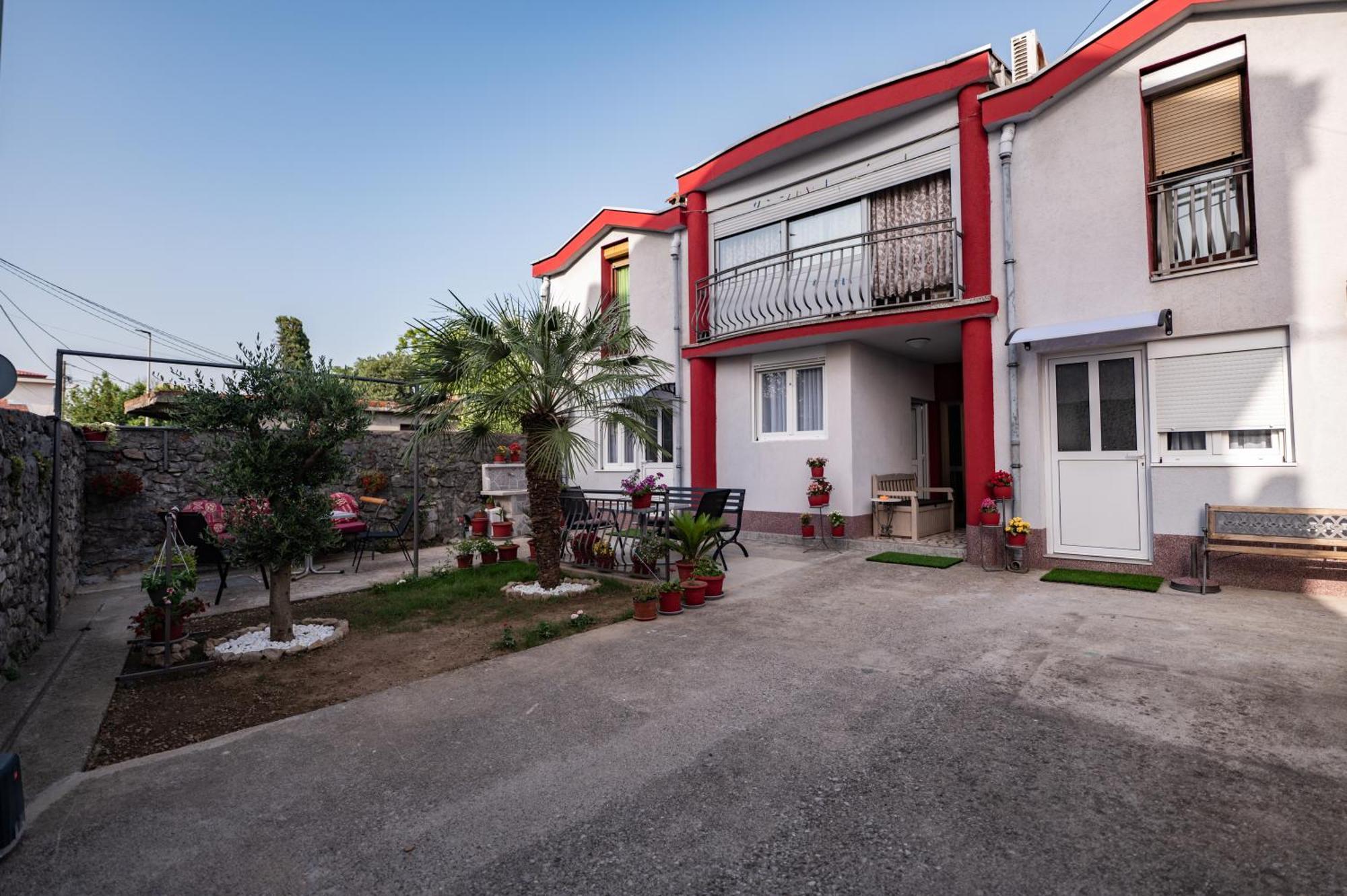 Apartmani Kaan Ποντγορίτσα Εξωτερικό φωτογραφία